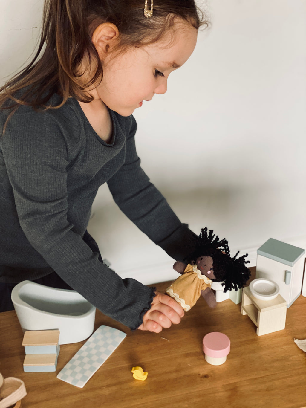 Mini Gigi Dolls House Doll