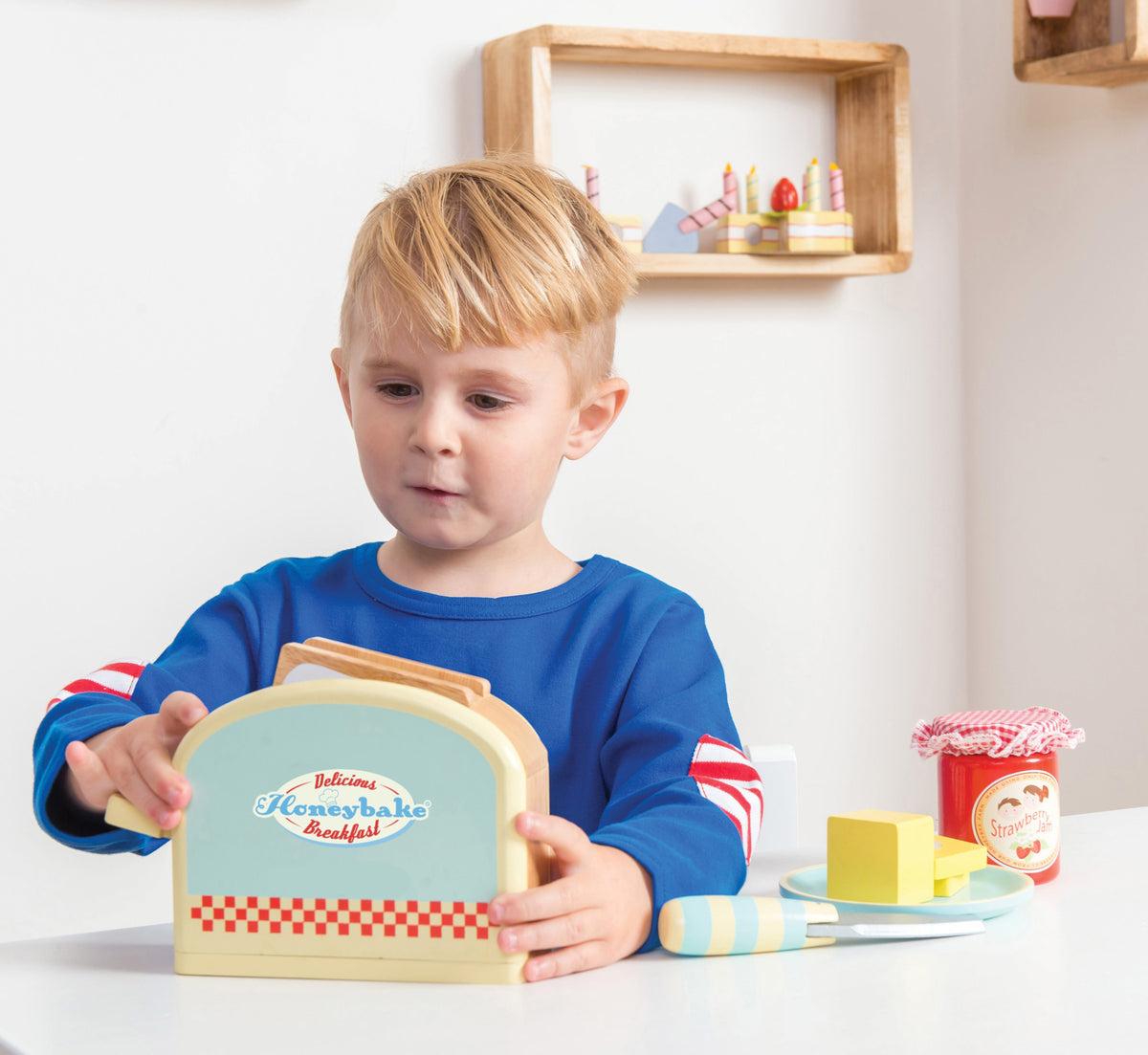 Le Toy Van Pop-up Toaster and Breakfast Set